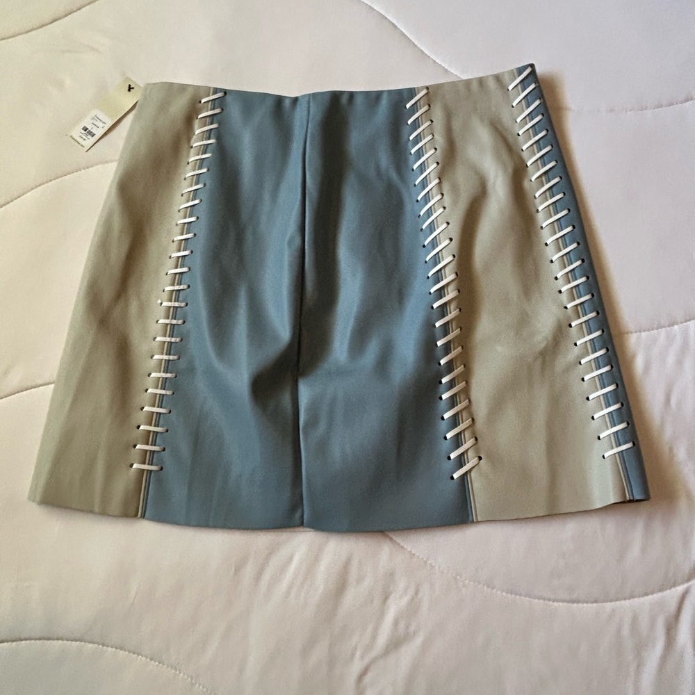 Francesca's Collections Blue and Cream Colorblock Skirt